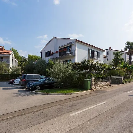 Apartment Luce Poreč Exterior foto