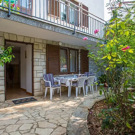 Apartment Luce Poreč Exterior foto